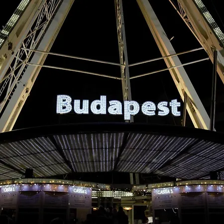 Appartement Elegant Rooftop With Shared Terrace And Jacuzzi Mk2 *