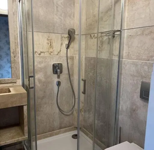 Lejlighed Elegant Rooftop With Shared Terrace And Jacuzzi Mk2