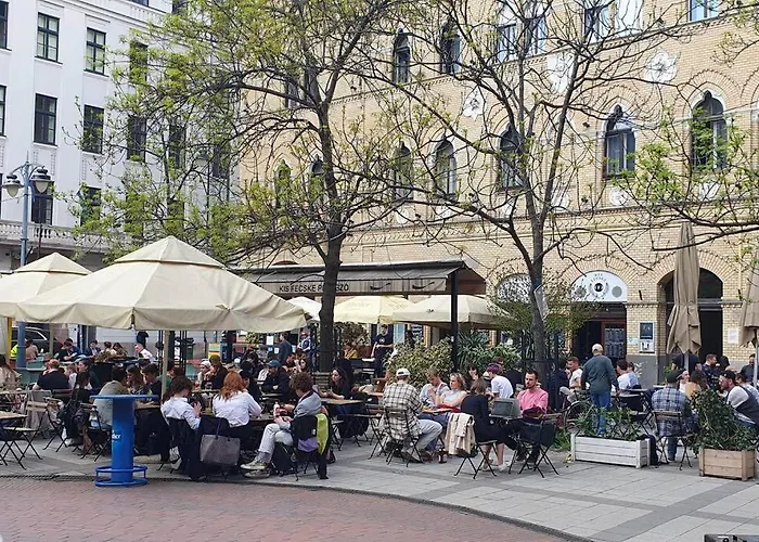 Elegant Rooftop With Shared Terrace And Jacuzzi Mk2 Lejlighed